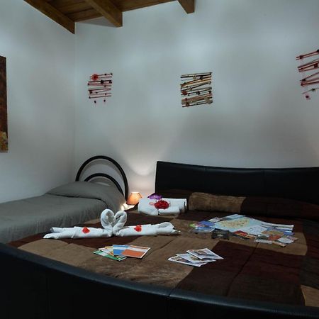 Carmiano  B&B La Gazza Ladra מראה חיצוני תמונה