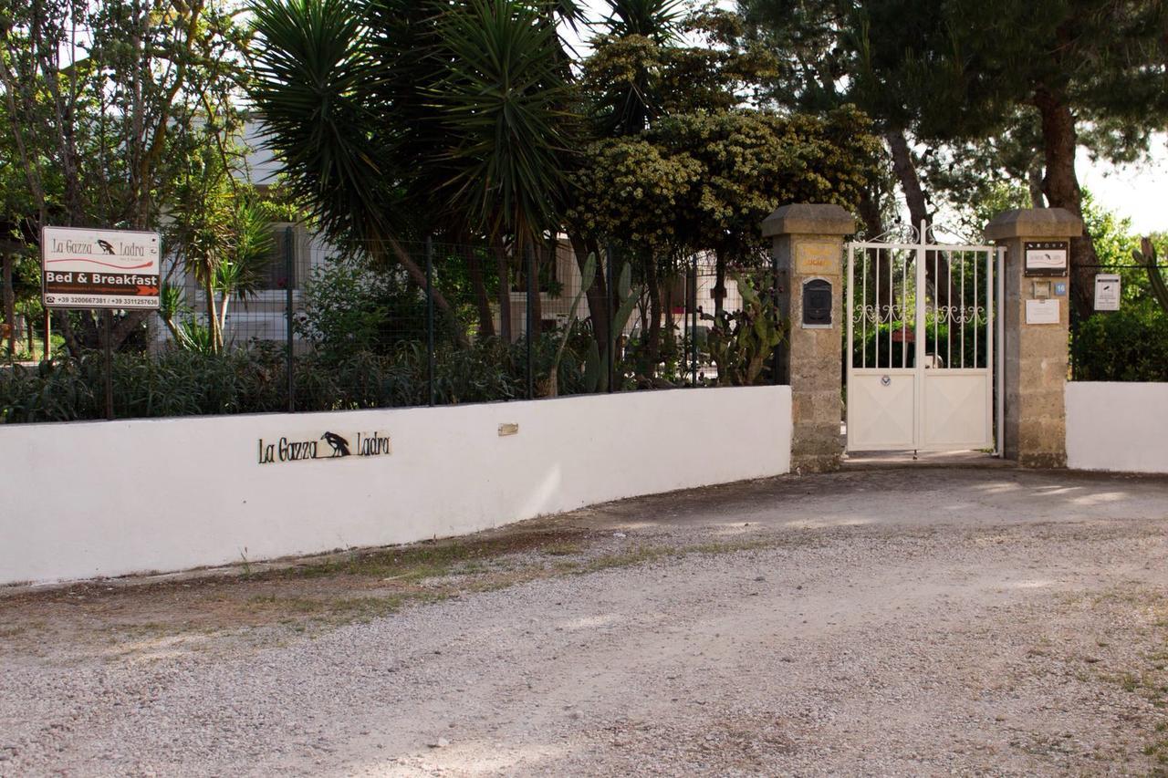 Carmiano  B&B La Gazza Ladra מראה חיצוני תמונה