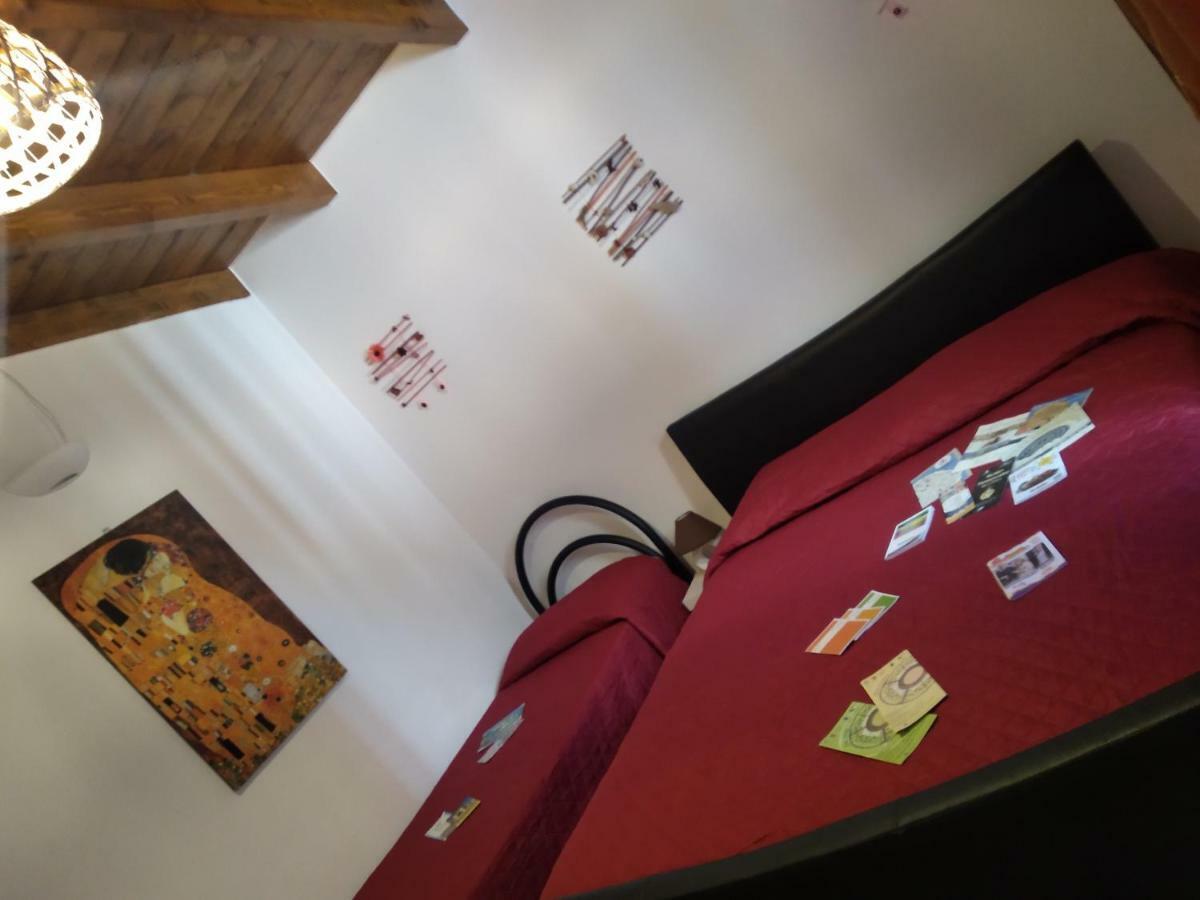 Carmiano  B&B La Gazza Ladra מראה חיצוני תמונה