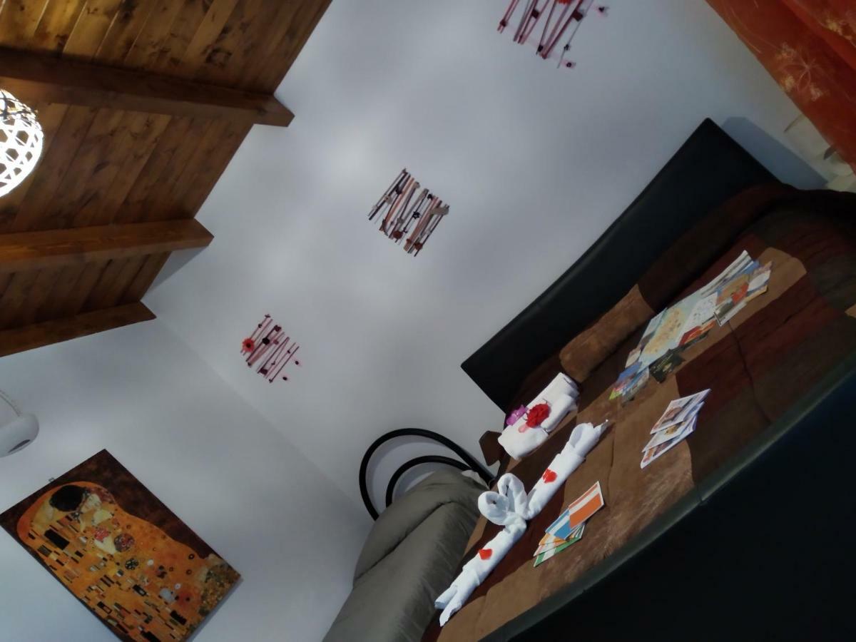 Carmiano  B&B La Gazza Ladra מראה חיצוני תמונה