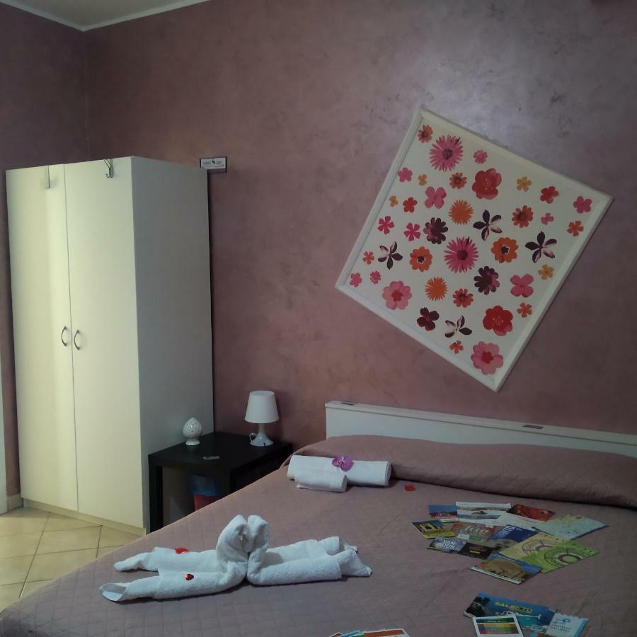 Carmiano  B&B La Gazza Ladra מראה חיצוני תמונה
